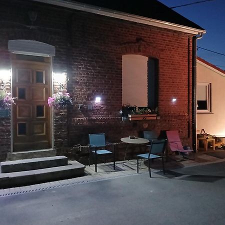 Gite A La Ferme Chez Magali Escaudoeuvres Kültér fotó